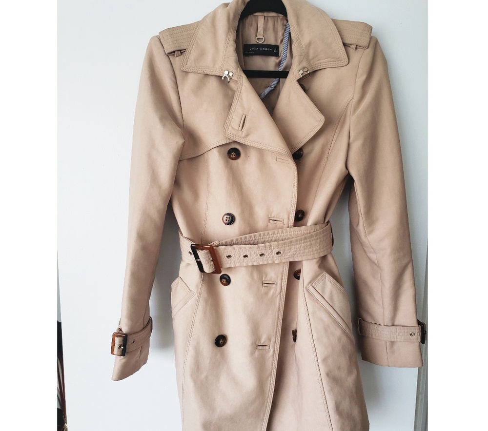 Zara Women's Tan Trench